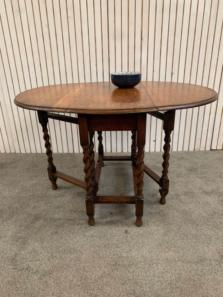 Table Drop Leaf Antique Barley-Twist Legs, Excellent Condition.