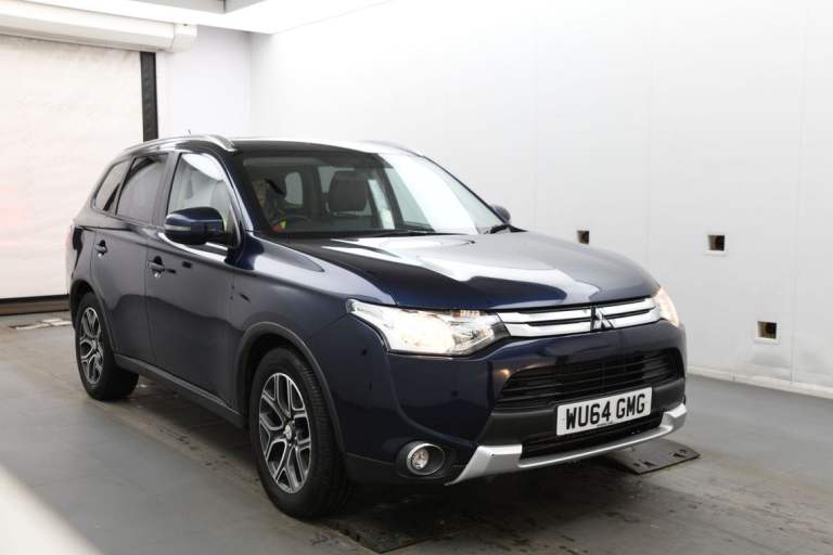MITSIBISHI OUTLANDER 2.2 DI-D 2014 4X4 7 SEATER FULL MOT