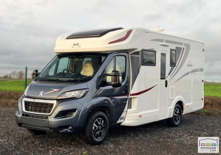 McLouis Fusion 360 4 Berth Motorhome Fixed Bed Drop-Down