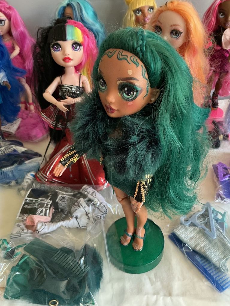 Rainbow High Fashion Dolls 