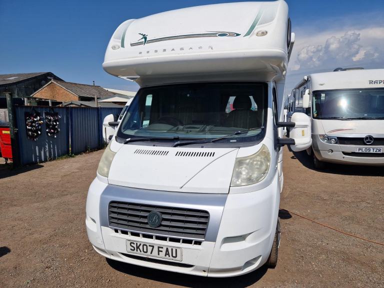 Bessacarr E425 Coachbuilt Motorhome 2007