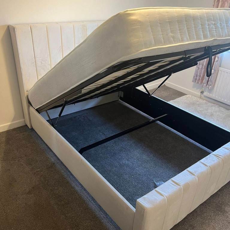 🔥 Royal Wing Super King Size Bed – Mega Furniture Sale | COD| Optional Storage / Non-Storage 🛌 **