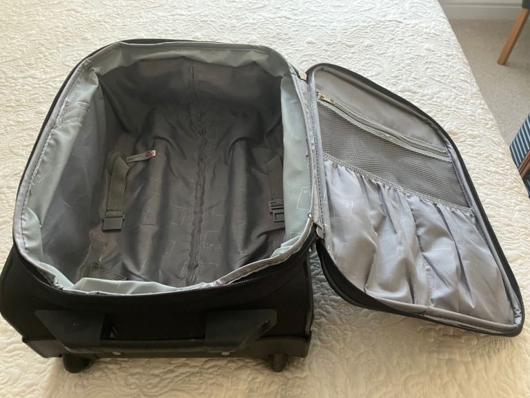 Tripp suitcases in black excellent condition.