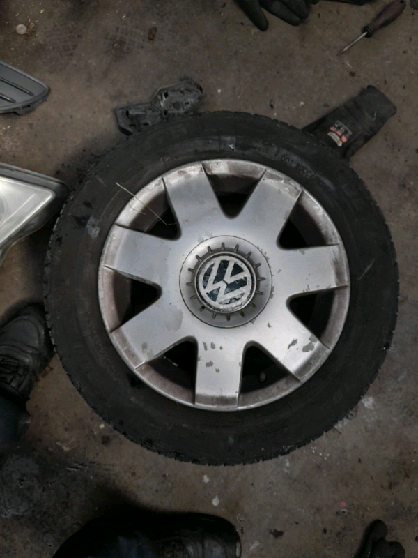 Polo alloys and tyres 