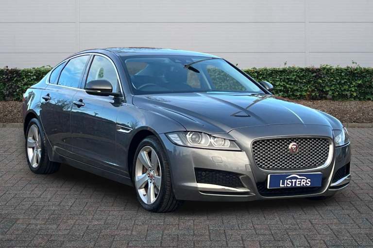 2017 Jaguar XF 2.0d (240) Portfolio 4dr Auto Saloon Diesel Automatic