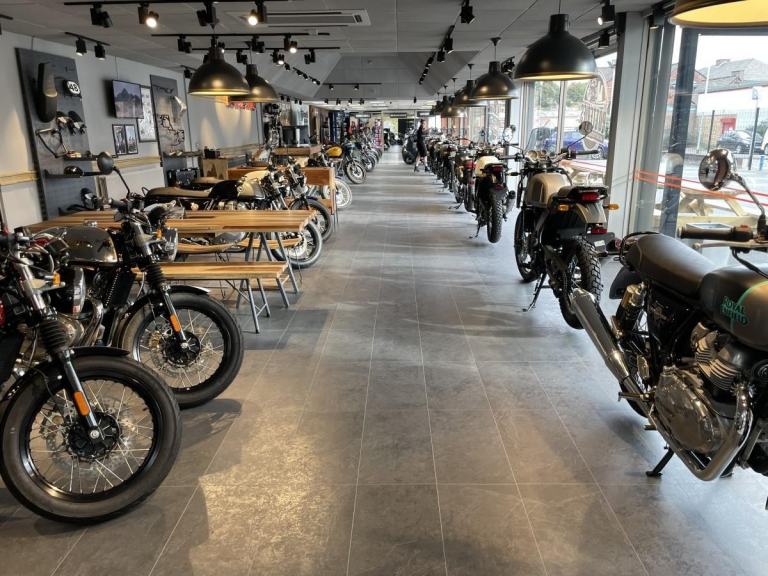 Triumph T160 Legend Les Williams or LP Williams Genuine Bike