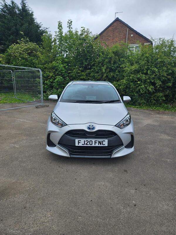 1.5 VVT-h Icon Hatchback 5dr Petrol Hybrid E-CVT Euro 6 (s/s) (116 ps)