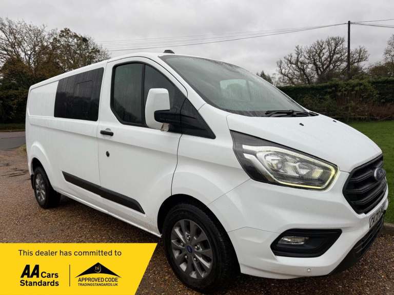 2020 Ford Transit Custom 2.0 300 EcoBlue Trend Crew Van L2 H1 Euro 6 5dr (6 Seat) PANEL VAN Diese...