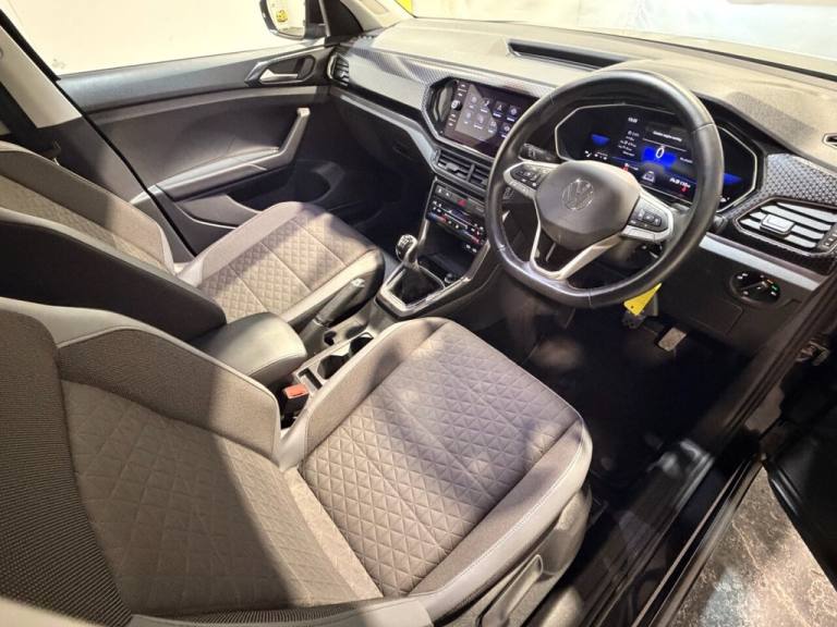 2022 72 VOLKSWAGEN T-CROSS 1.0 TSI SEL SUV 5DR PETROL MANUAL EURO 6 (S/S) (110 P