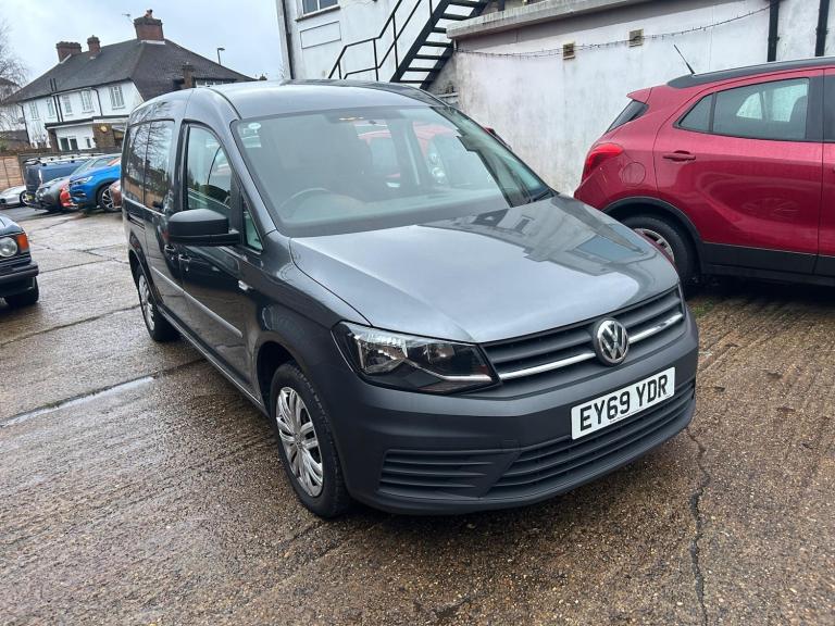 2019 Volkswagen Caddy Maxi 2.0 TDI C20 Crew Van LWB Euro 6 (s/s) 5dr WINDOW VAN Diesel Manual