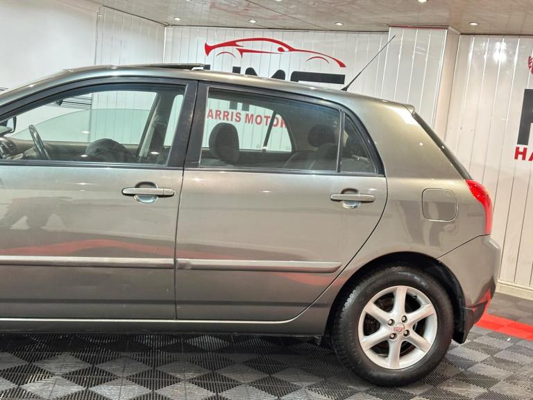 2002 Toyota Corolla 1.6 VVT-i T Spirit 5dr Auto HATCHBACK PETROL Automatic