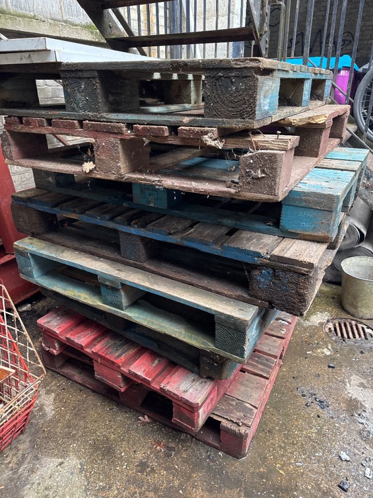 Euro Pallets for FREE