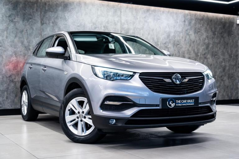2018 Vauxhall Grandland X 1.2 Turbo SE 5dr HATCHBACK PETROL Manual
