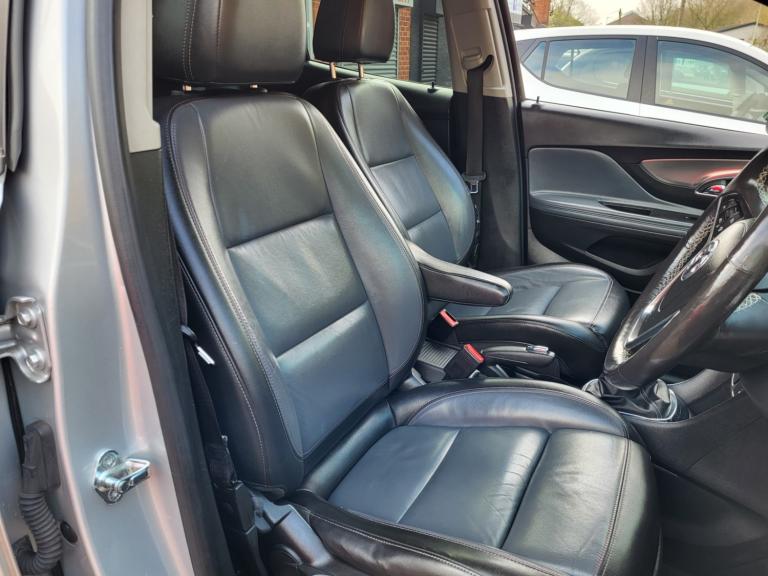 SILVER VAUXHALL MOKKA 1.6 SE LEATHER TRIM PARKING SENSORS CRUISE B/TOOTH 2015