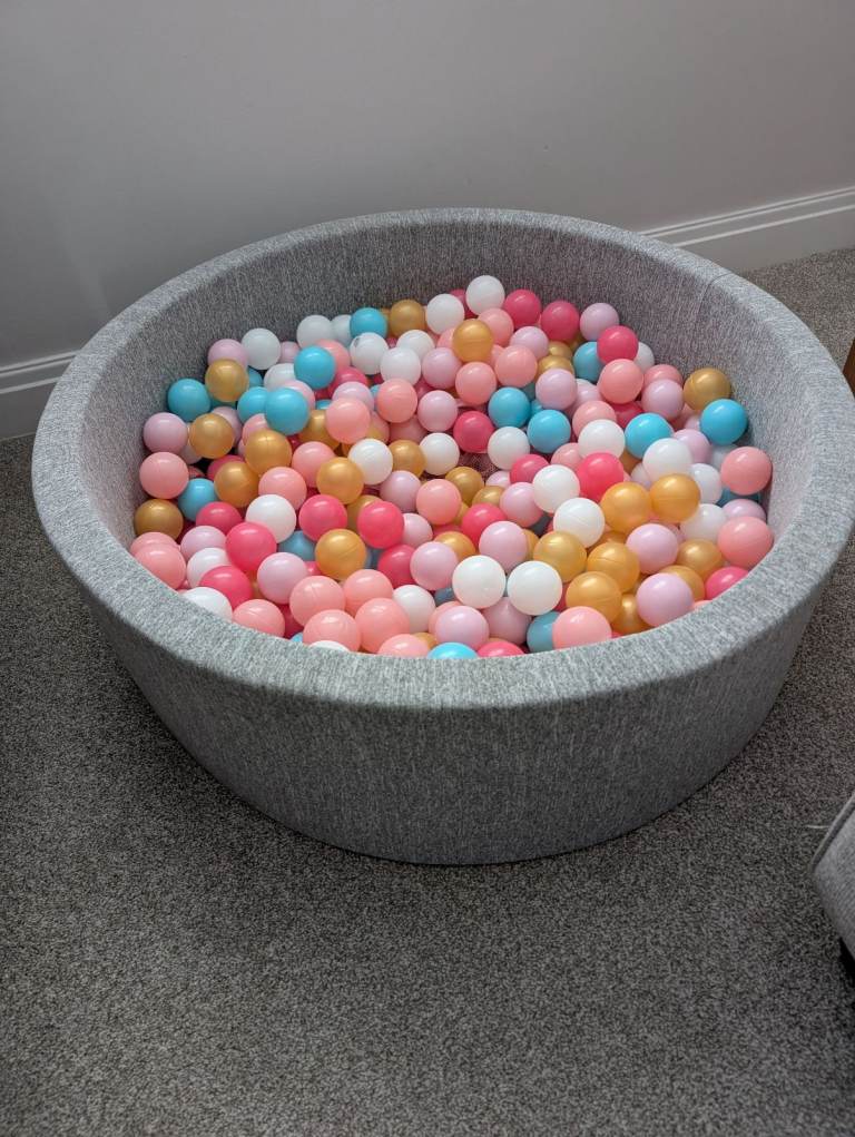 image for Ball Pool with balls