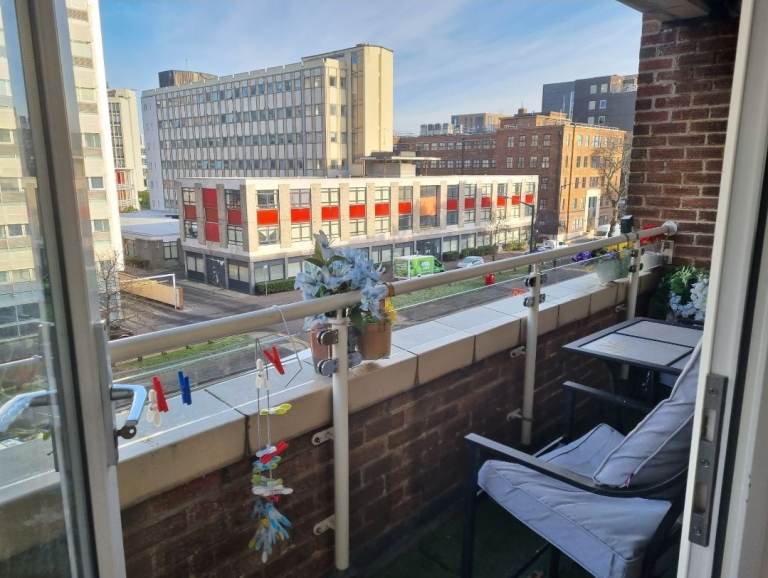 2 Bed Furnished Bournemouth 