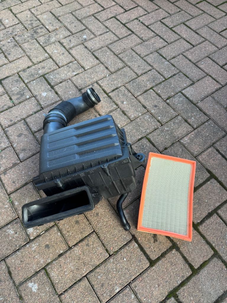 Golf mk7.5 GTI OEM intake