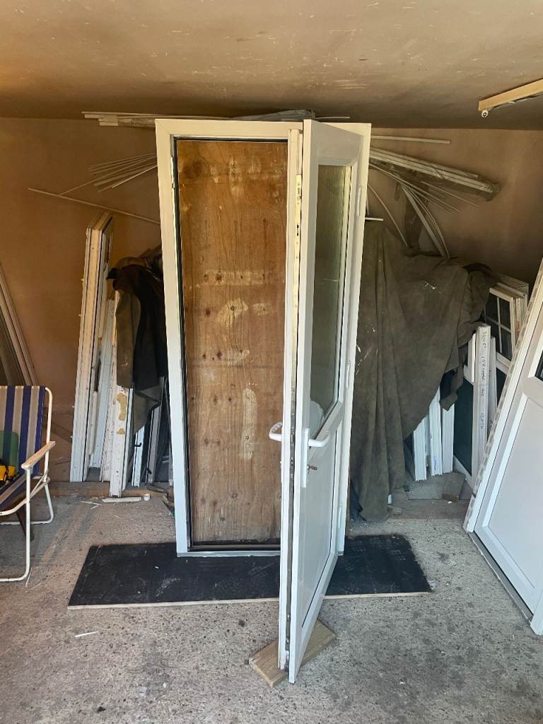 UPVC DOOR 201 x 83 cm - BEAUTIFUL UPVC DOUBLE GLAZED DOOR - OBSCURE GLASS (REF: DX204)