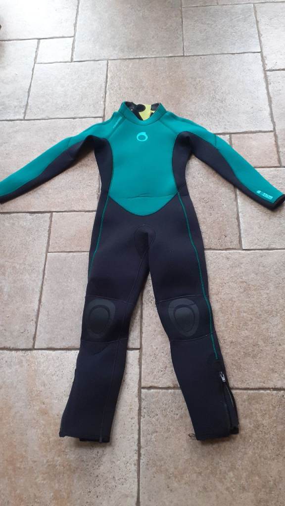 Kids Decathlon Tribord wetsuit age 10-12