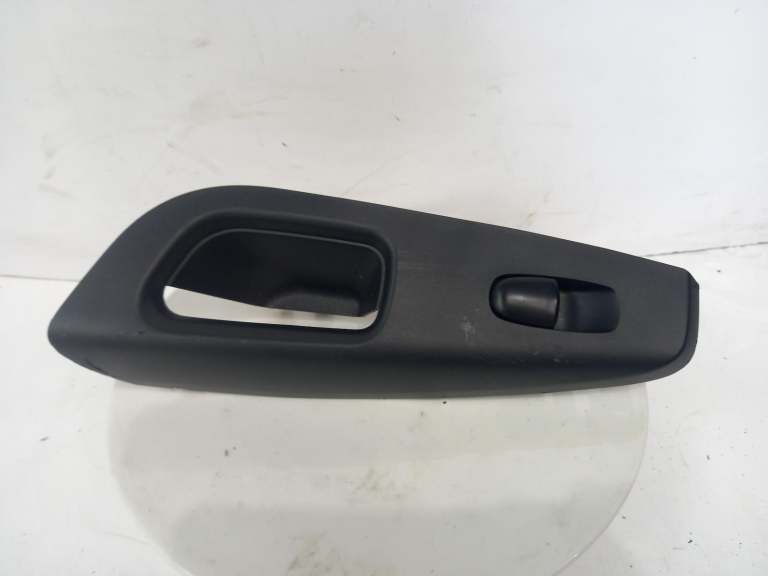 Nissan Juke Electric Window Switch 2019-2026 5 Door Hatchback
