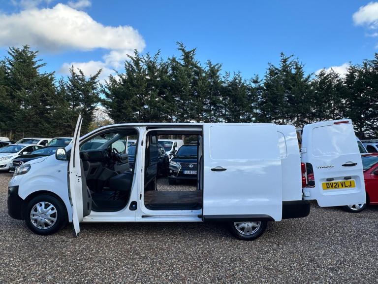 2021 Vauxhall Vivaro 2900 1.5d 100PS Dynamic H1 Van PANEL VAN DIESEL Manual