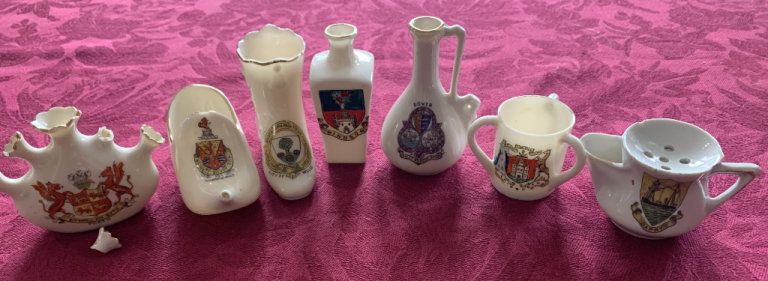 China Collectable Vintage Antique Miniature Mini China Ornaments Very Old and Fragile