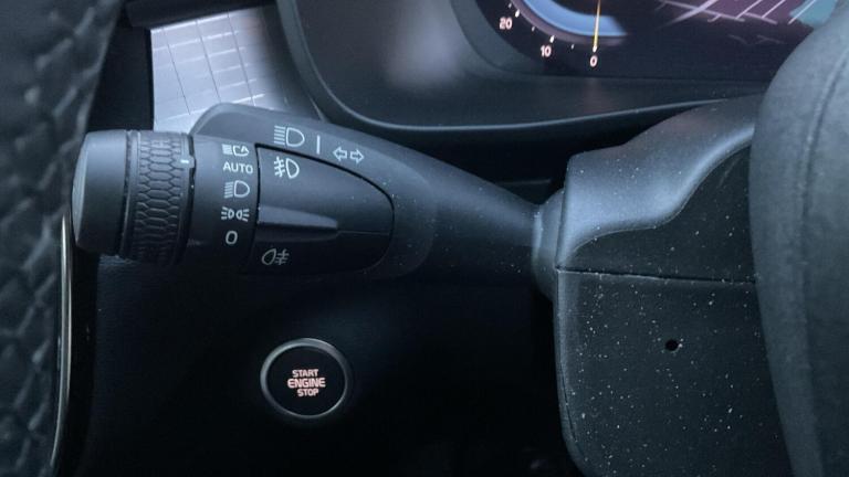 2022 Volvo XC40 Plus, B3 mild hybrid, Petrol, Dark ESTATE Petrol/Electric Hybrid Automatic