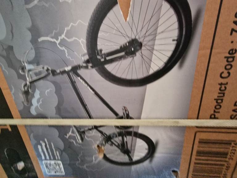 Falcon storm 20 inch BMX