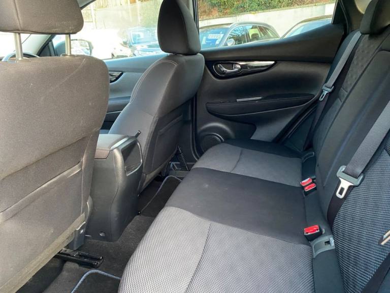 2015 15 NISSAN QASHQAI 1.2 DIG-T N-TEC SUV 5DR PETROL MANUAL 2WD EURO 5 (S/S) (1