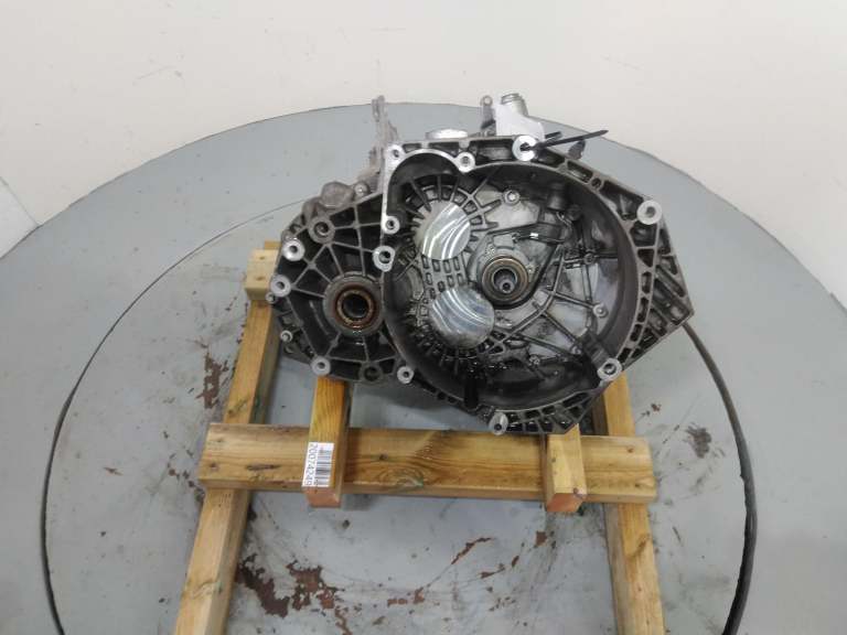 Vauxhall Insignia Gearbox 2008-2017 A20dth 2.0l 6 Speed Manual 55564679