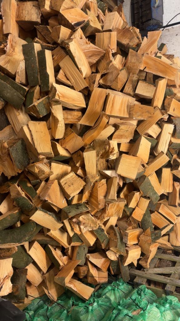  Part seasoned Hardwood logs beech oak