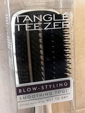 BRAND NEW IN BOX TANGLE TEEZER BLOW-STYLING TOOL - SMOOTHING HAIRBRUSH LONDON MALDON WITHAM