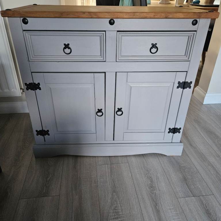 Free! tv unit, cabinet & nest of tables