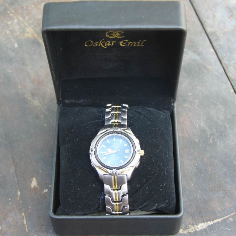 Boxed Unisex Oskar Emil Series 3000 Analogue Quartz Date Watch Wristwatch