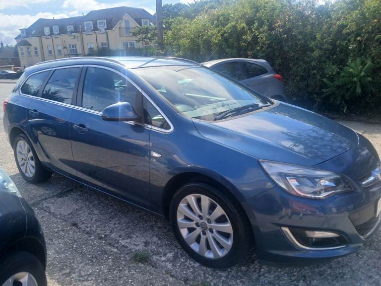 2015 Vauxhall Astra Elite Estate, New mot, Just Serviced 