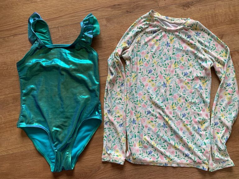 Girl swimsuit set 7-8 years old