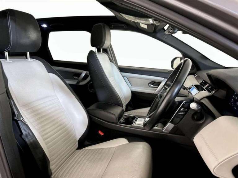 2021 Land Rover Discovery Sport 1.5 P300e 12.2kWh R-Dynamic HSE Auto 4WD Euro 6 (s/s) 5dr Automat...