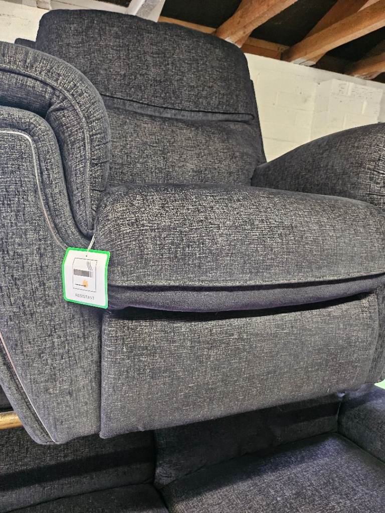 New lazy boy grey electic recliner chair 