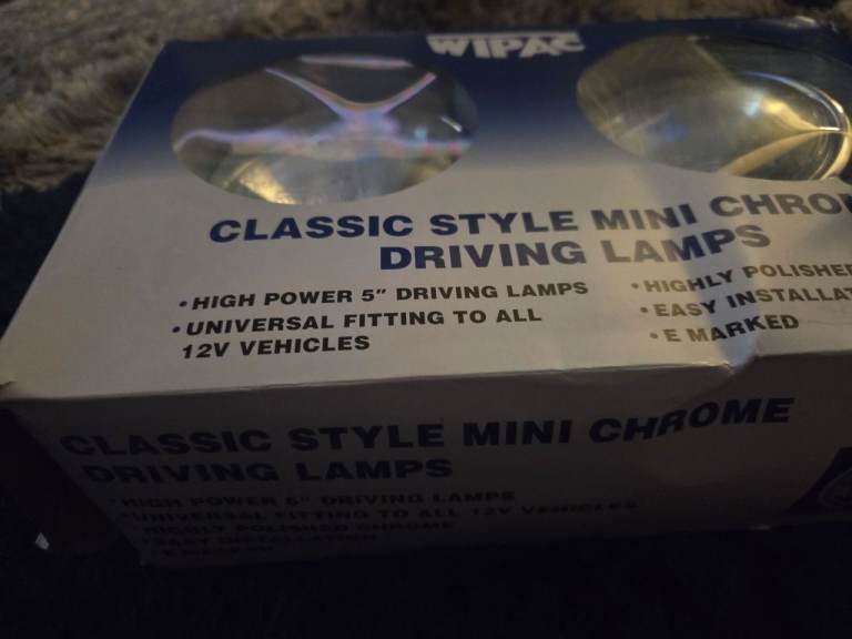 Classic style mini car.chrome lights 