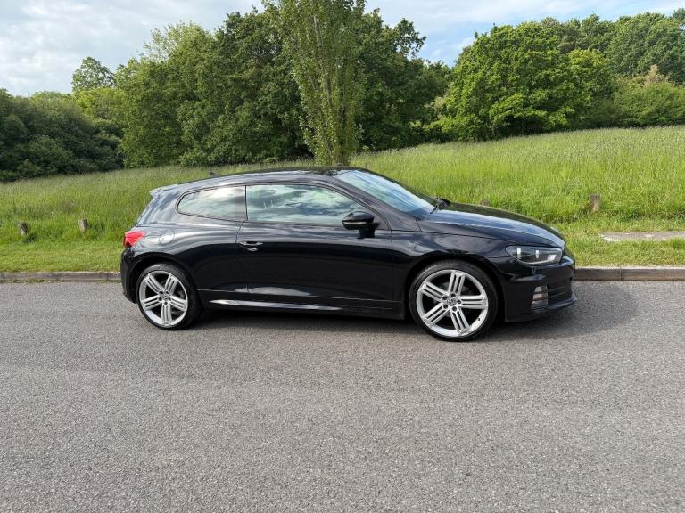 Volkswagen Scirocco 2.0 TDI Tech R-Line Euro 6 3dr DIESEL MANUAL 2015/65