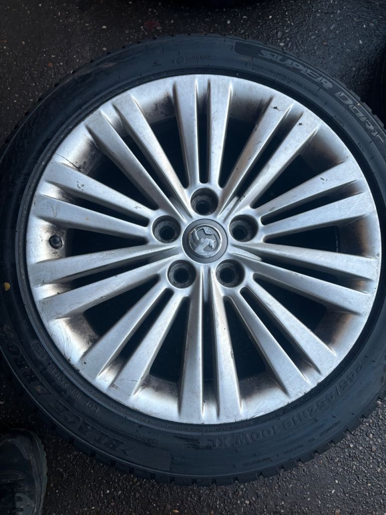 18inch Vauxhall insignia alloy wheels x4