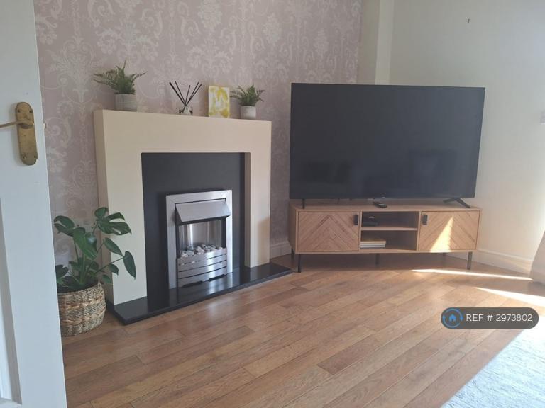 1 bedroom in Gavin Way, Colchester, CO4 (#2973802)