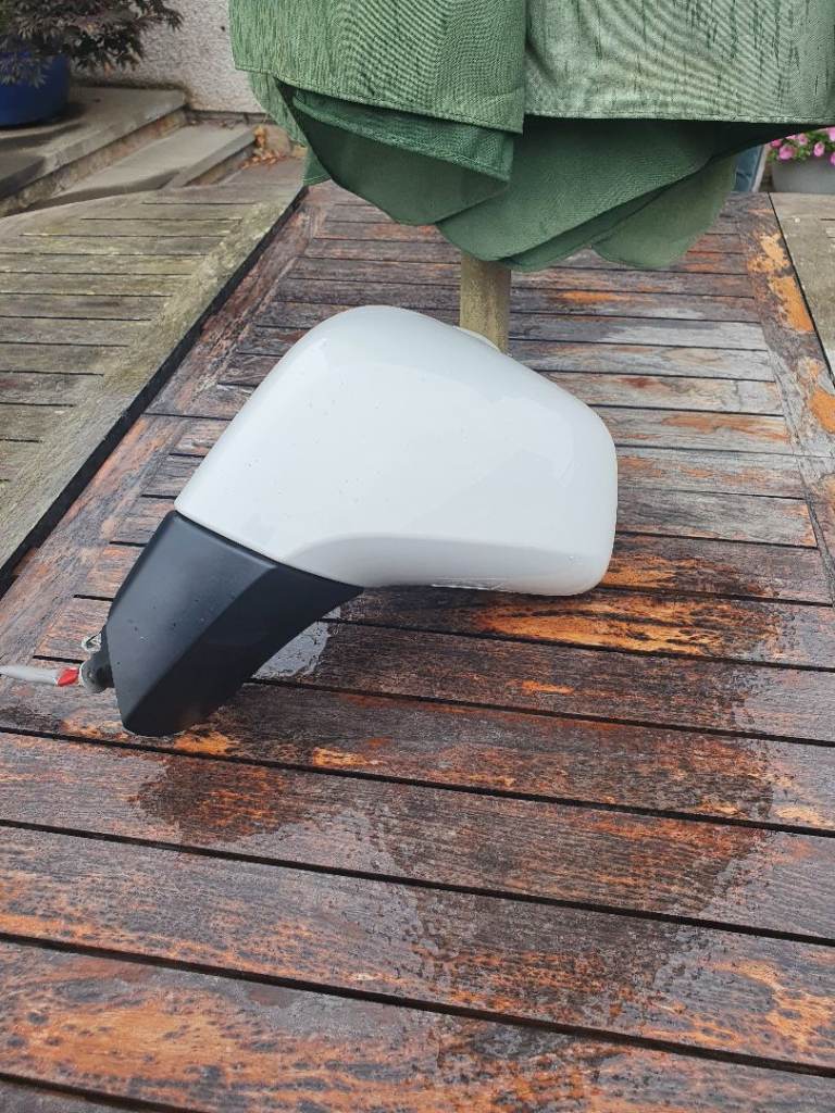 Vauxhall Mokka n/s wing mirror