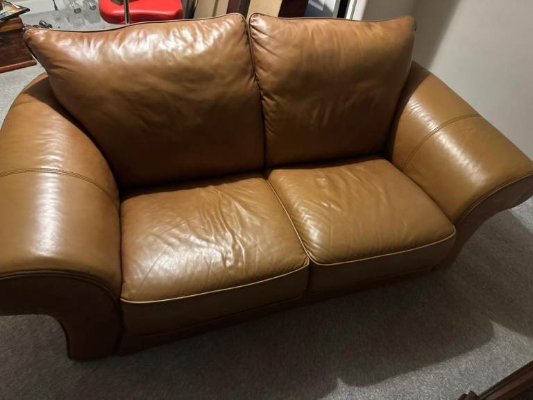 2 seater italian soft leather