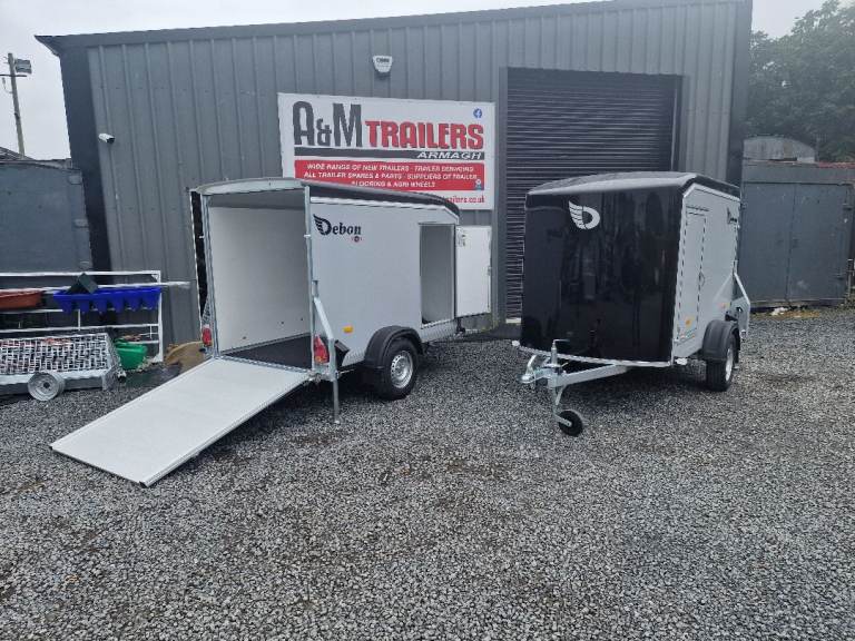 Debon C255 box trailer 