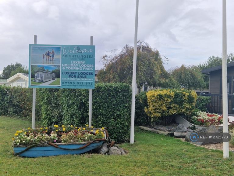 2 bedroom house in Promenade Way, Brightlingsea, Colchester, CO7 (2 bed) (#2725773)