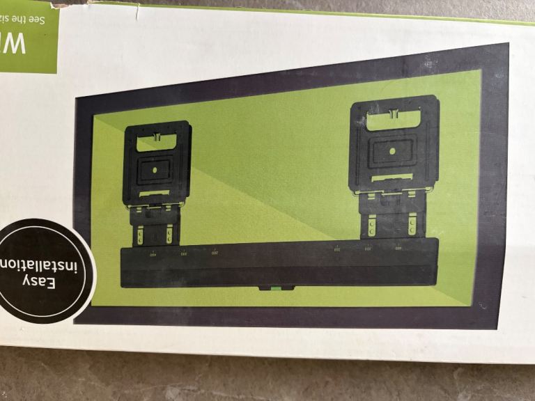 TV Wall Mount / Bracket (43-75” TV)