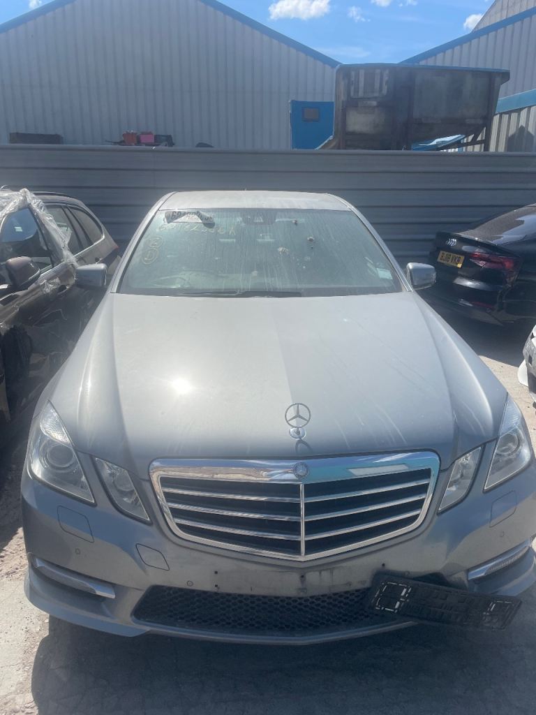 MERCEDES BENZ W212 S212 LCI BREAKING FOR PARTS HEADLIGHT BUMPER BONET WING MIRROR DOOR SLAM PANEL