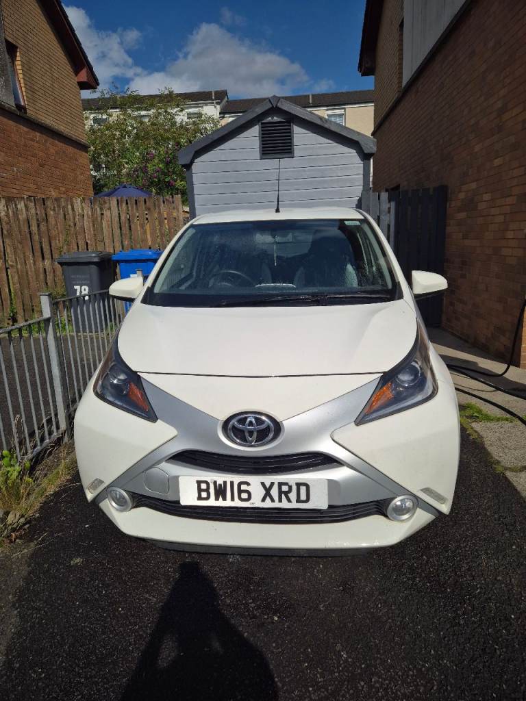2016 Toyota Aygo VVT-i x-play