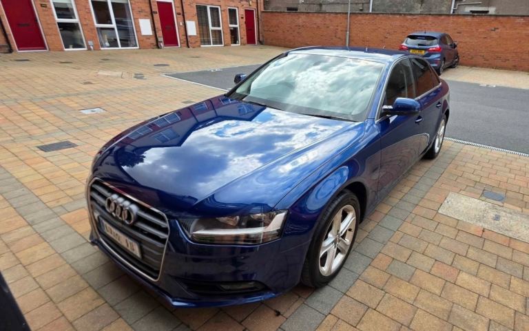 Audi, A4, Saloon, 2013, Semi-Auto, 1968 (cc), 4 doors